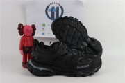 1 x	Balenciag Track Black With LED
