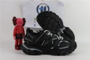 1 x	Balenciag Track Black and White with LED