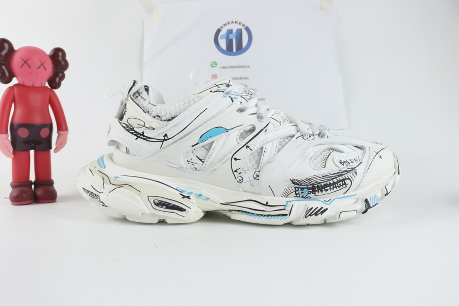 Balenciaga Triple S