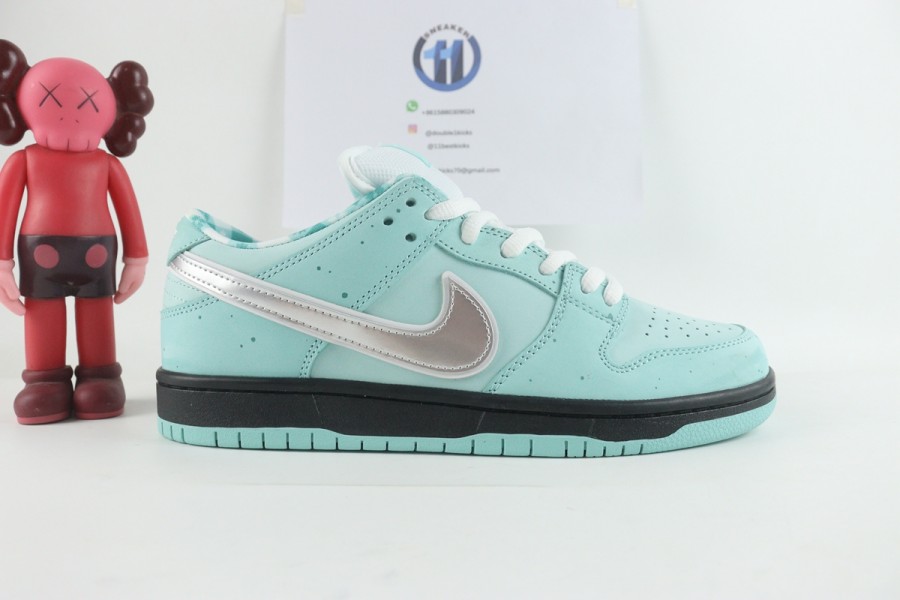 Nike SB Dunk Low Concepts  Lobster