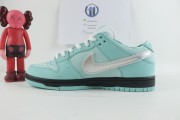 Nike SB Dunk Low Concepts  Lobster
