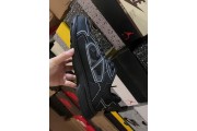 Dior Essentials  B30 SNEAKER