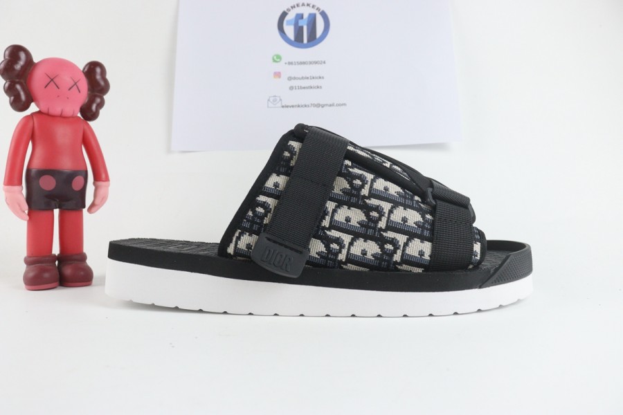 Dior Slide