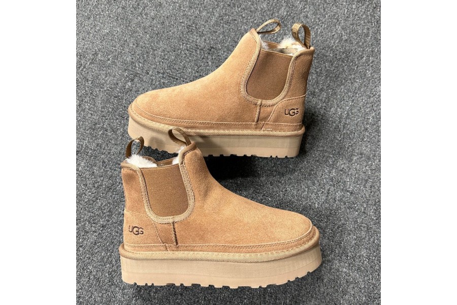 UGG  Boot