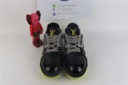 Louis Vuitton Trainer Black