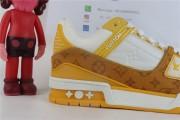 Louis Vuitton LV Trainer  orange