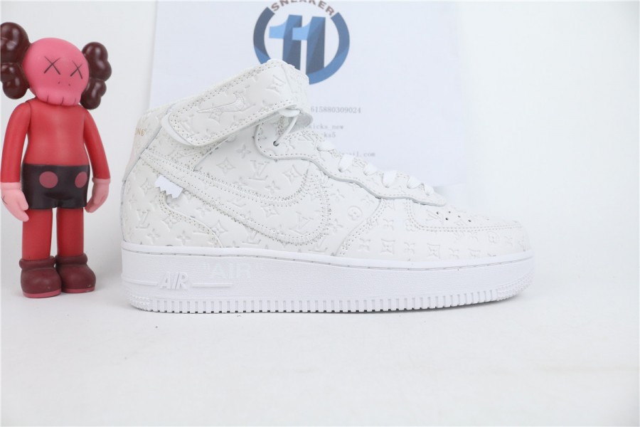 Louis Vuitton x Nike White