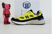 New Balance 992 yellow