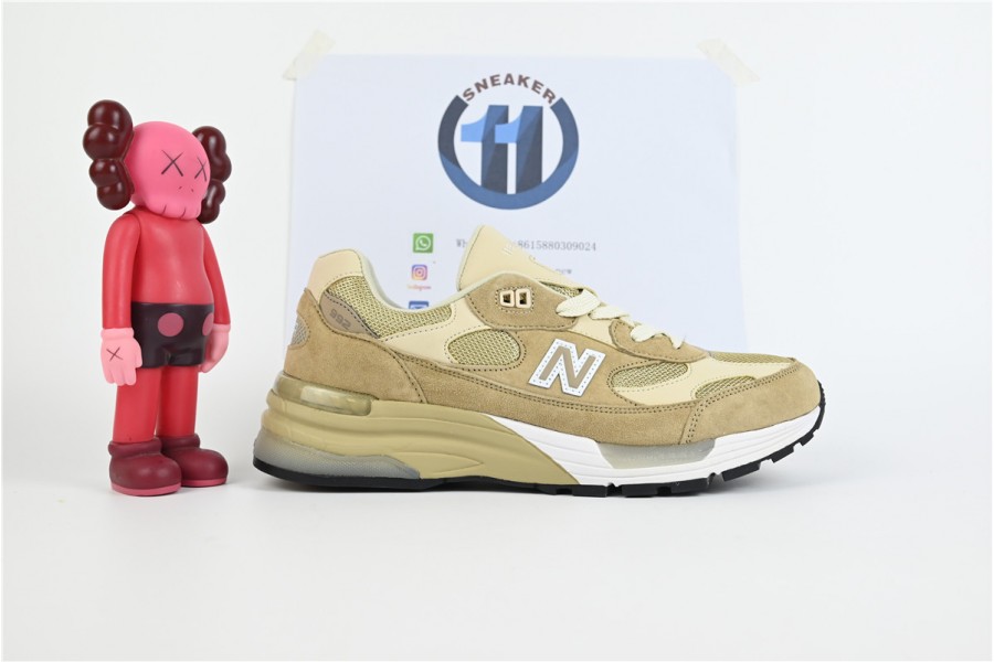 New Balance 992 Tan