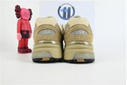 New Balance 992 Tan