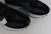 New Balance 327 Black