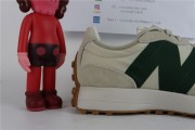 New Balance 327 Timberwolf Nightwatch Green