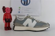 New Balance 327 Grey