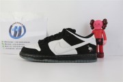 Nike SB Dunk Low Staple Panda Pigeon