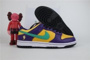 Nike Dunk Low LX "Lisa Leslie"
