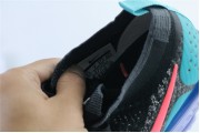 Air VaporMax 2.0 Black Hot Punch