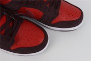 Nike SB Dunk Low Cherry