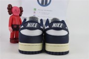 Nike Dunk Low Vintage Navy