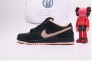 Nike SB Dunk Low Pro Black Gold