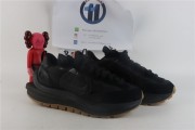 Nike Vaporwaffle sacai Black Gum