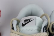 Nike Dunk Low SE