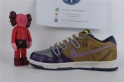 Nike Dunk Low SE