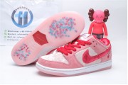 Nike SB Dunk Low StrangeLove Skateboards