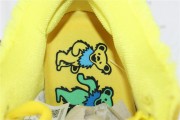 Nike SB Dunk Low Grateful Dead Bears yellow