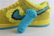 Nike SB Dunk Low Grateful Dead Bears yellow