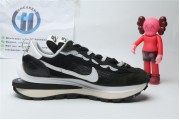 Nike Vaporwaffle sacai Black White