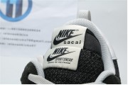 Nike Vaporwaffle sacai Black White