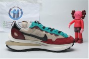 Nike X Sacai VaporWaffle  Red Neptune Green