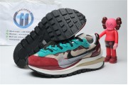 Nike X Sacai VaporWaffle  Red Neptune Green