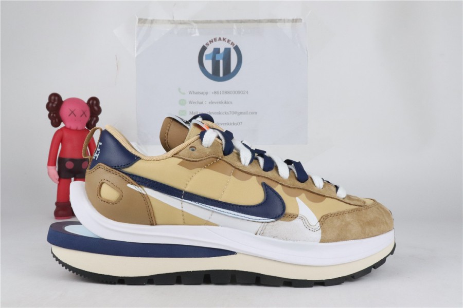 sacai x Nike Vaporwaffle