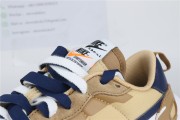 sacai x Nike Vaporwaffle