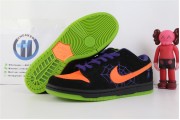 Nike SB Dunk Halloween