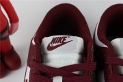 Nike Dunk Low Bordeaux