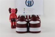 Nike Dunk Low Bordeaux