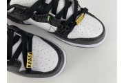 Nike Dunk Low Disrupt 2 "White/Black"