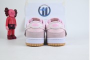 Nike Dunk Low "Teddy Bear