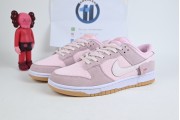 Nike Dunk Low "Teddy Bear
