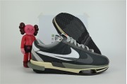 NIKE SACAI