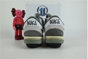 NIKE SACAI