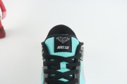 Nike SB Dunk Low Diamond Supply Co. Aqua Blue