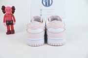 Nike Dunk Low Essential Paisley Pack Pink (W)