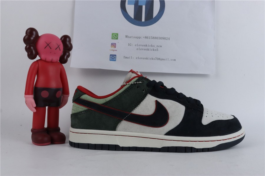 Otomo Katsuhiro x Nike SB Dunk Low Steamboy OST Green Blue Red