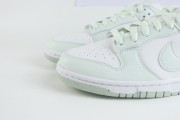 Nike Dunk Low Next Nature White Min