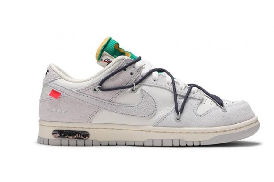 Nike Off White x Dunk Low Lot 20 of 50
