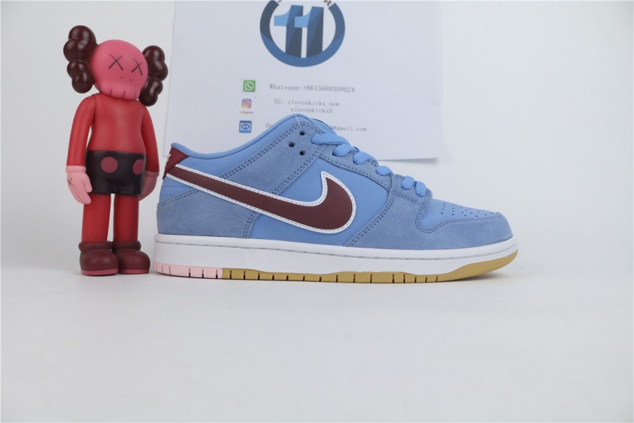 Nike SB Dunk Low Philadelphia Phillies