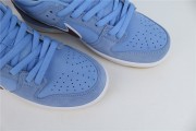 Nike SB Dunk Low Philadelphia Phillies